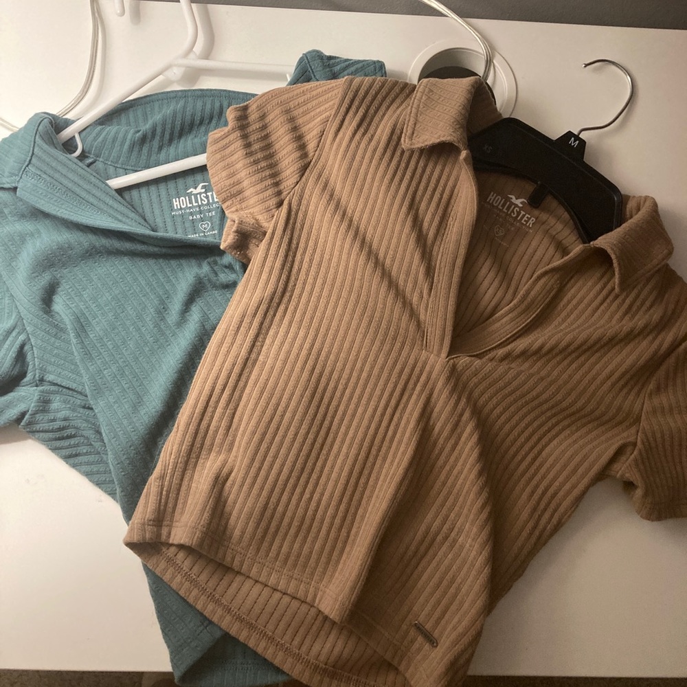 Hollister Must-Have Collared Baby Tee (2 pack)
